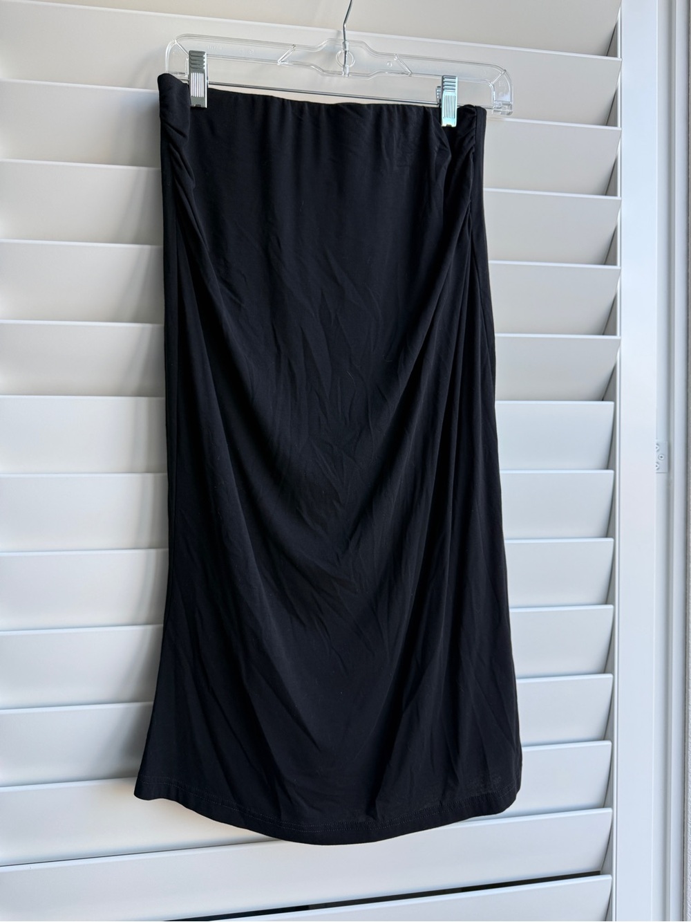 OGL Move Classic Black Women's Midi Skirt - Lightweight Everyday Style